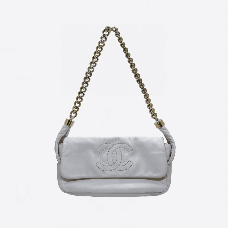 White Chanel "Flap" shoulder bag