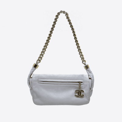 White Chanel "Flap" shoulder bag